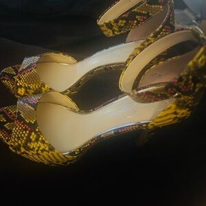 Jessica Simpson Yellow Snake Print Heels